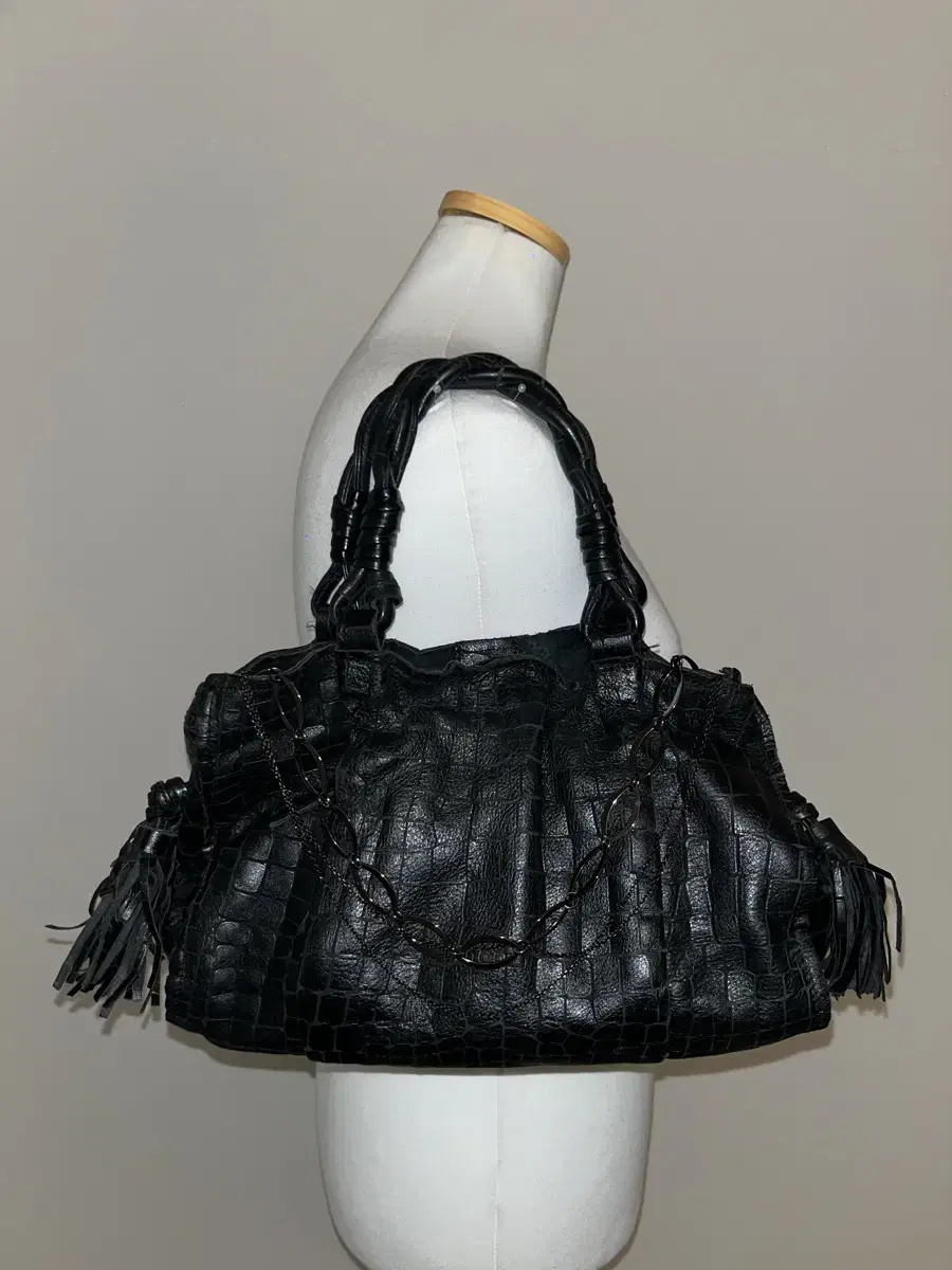 Vintage Black Chain Shoulder Bag